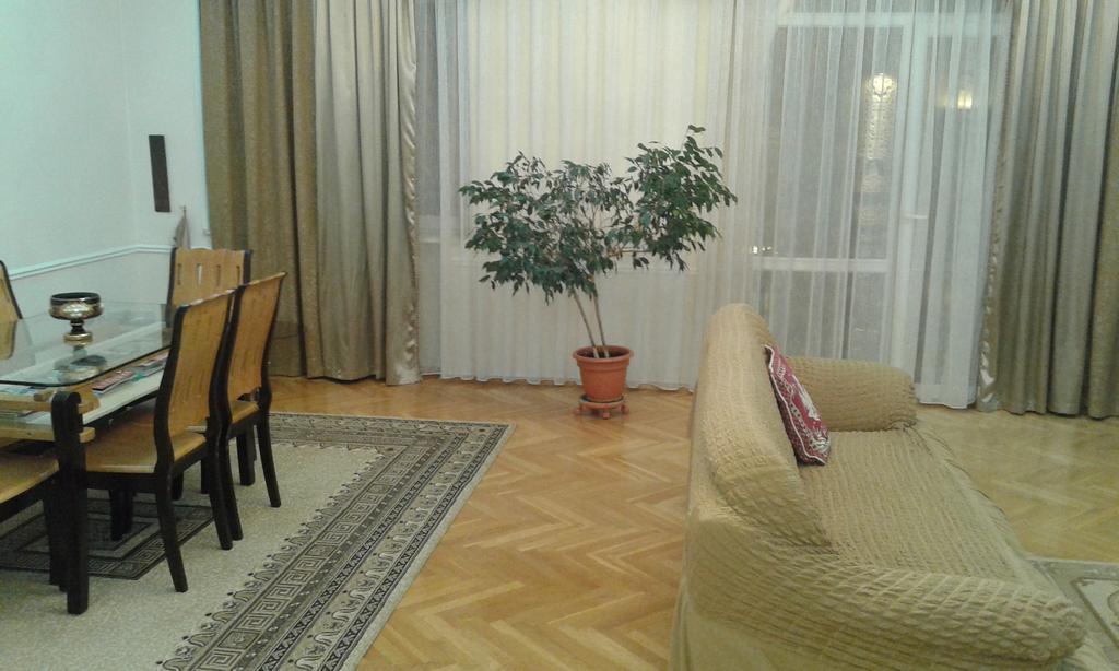 Neftiannikov Avenue Apartment Baku Eksteriør bilde